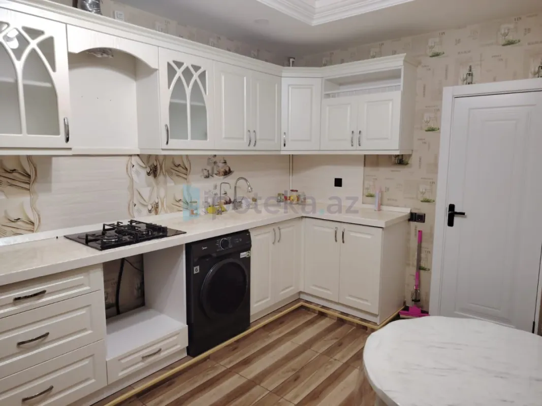 Satılır 2 otaqlı yeni tikili 70 m²