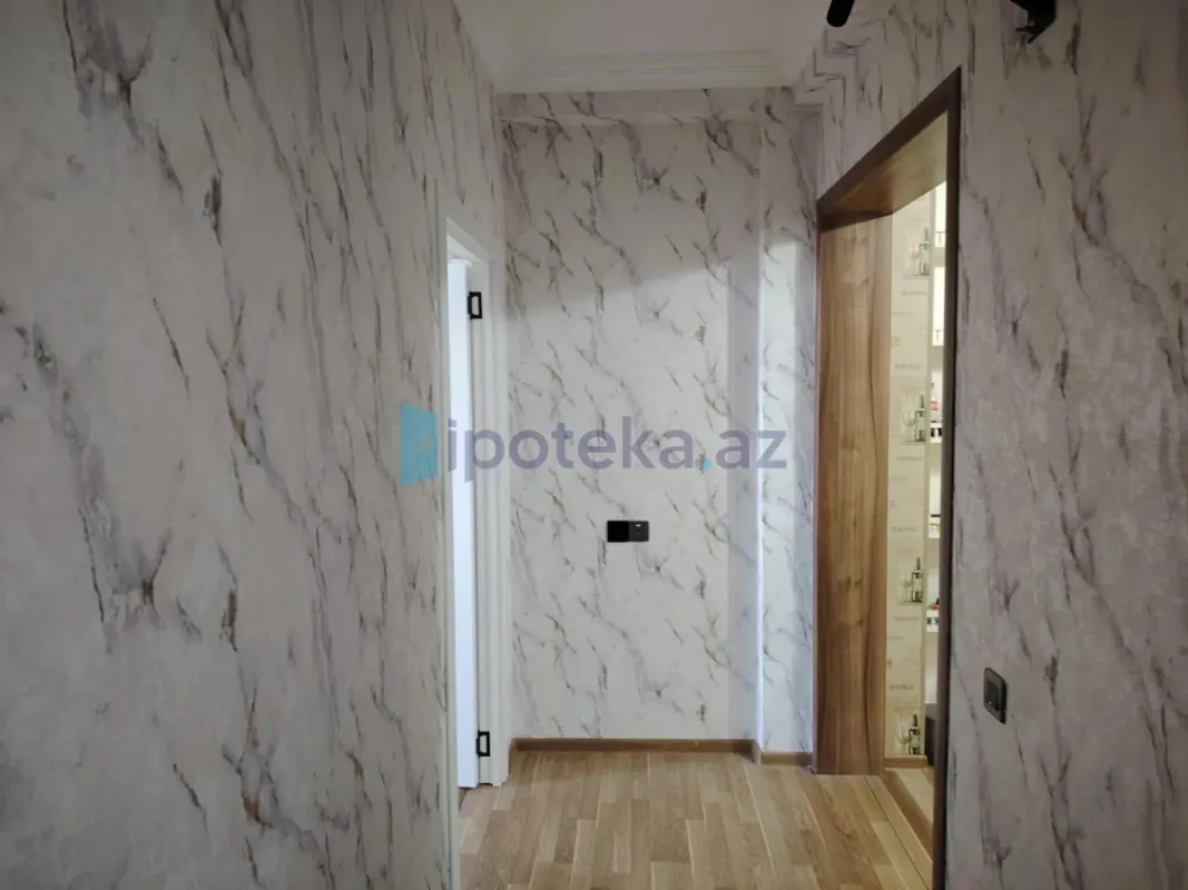 Satılır 2 otaqlı yeni tikili 70 m²