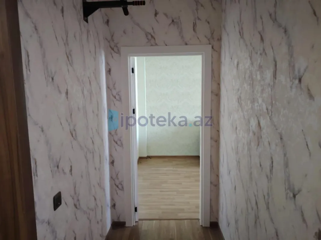 Satılır 2 otaqlı yeni tikili 70 m²