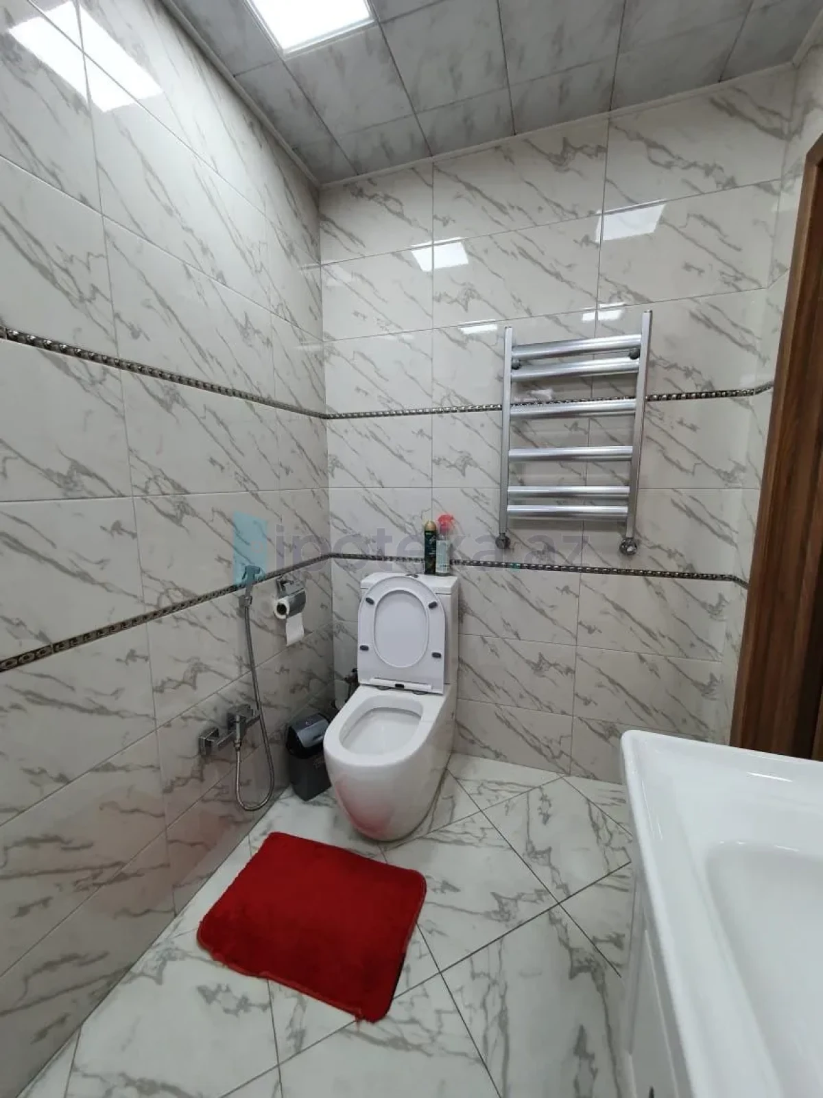 Satılır 3 otaqlı həyət evi 115 m²