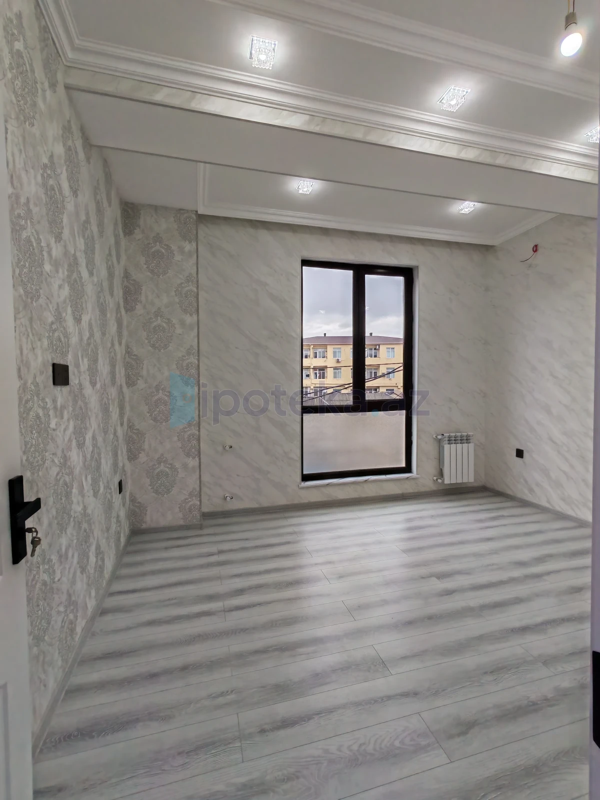Satılır 2 otaqlı yeni tikili 54 m²