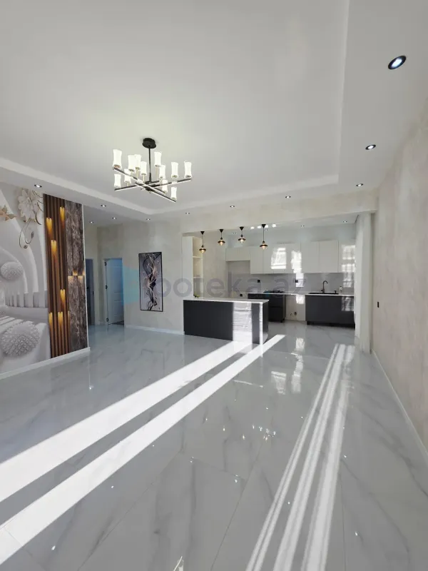 Satılır 4 otaqlı mənzil 120 m²