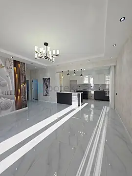 Satılır 4 otaqlı mənzil 120 m²