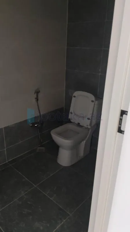 Satılır 2 otaqlı yeni tikili 57 m²