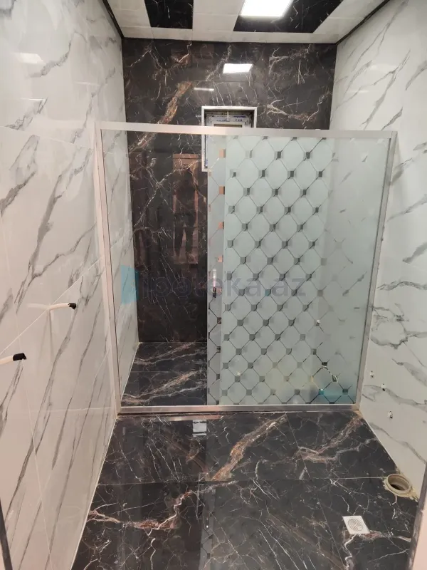 Satılır 7 otaqlı mənzil 190 m²