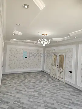 Satılır 7 otaqlı mənzil 190 m²