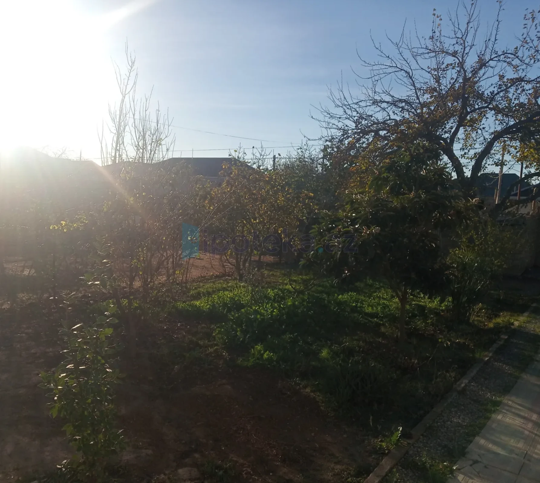 Satılır 3 otaqlı həyət evi 100 m²