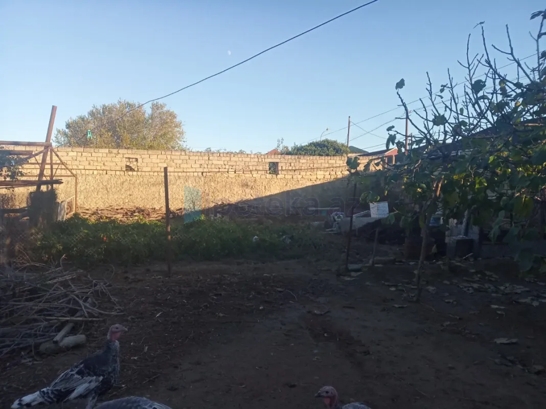 Satılır 3 otaqlı həyət evi 100 m²