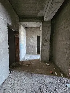 Satılır 2 otaqlı yeni tikili 84 m²