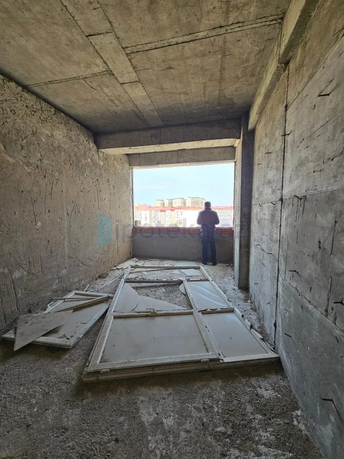 Satılır 2 otaqlı yeni tikili 84 m²