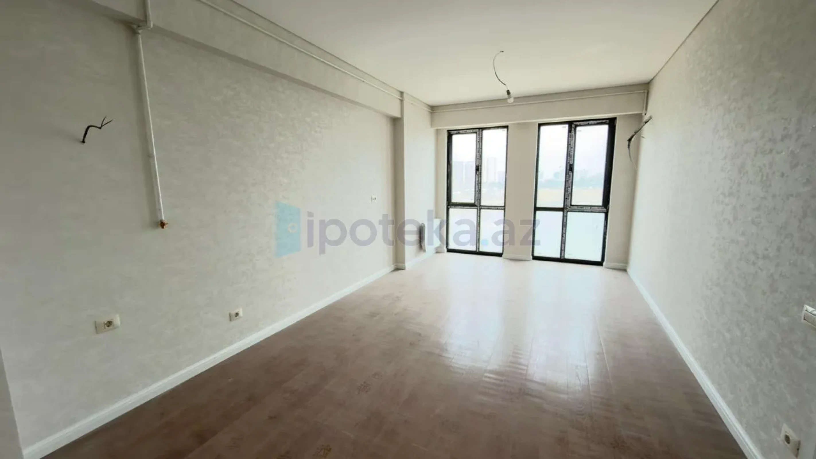 Satılır 2 otaqlı yeni tikili 52 m²