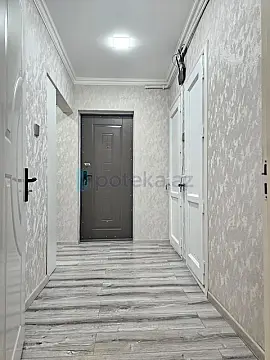 Satılır 2 otaqlı köhnə tikili 65 m²