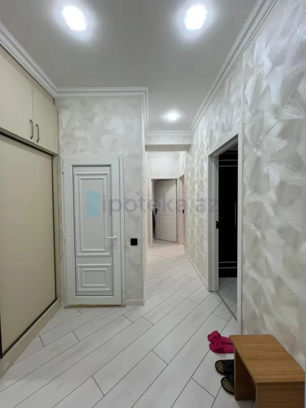 Satılır 2 otaqlı yeni tikili 62 m²