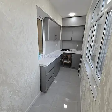 Satılır 2 otaqlı köhnə tikili 43 m²