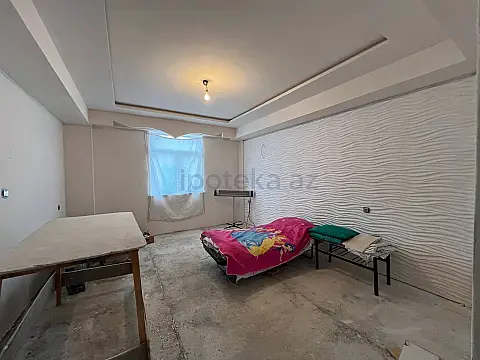 Satılır 2 otaqlı yeni tikili 82 m²