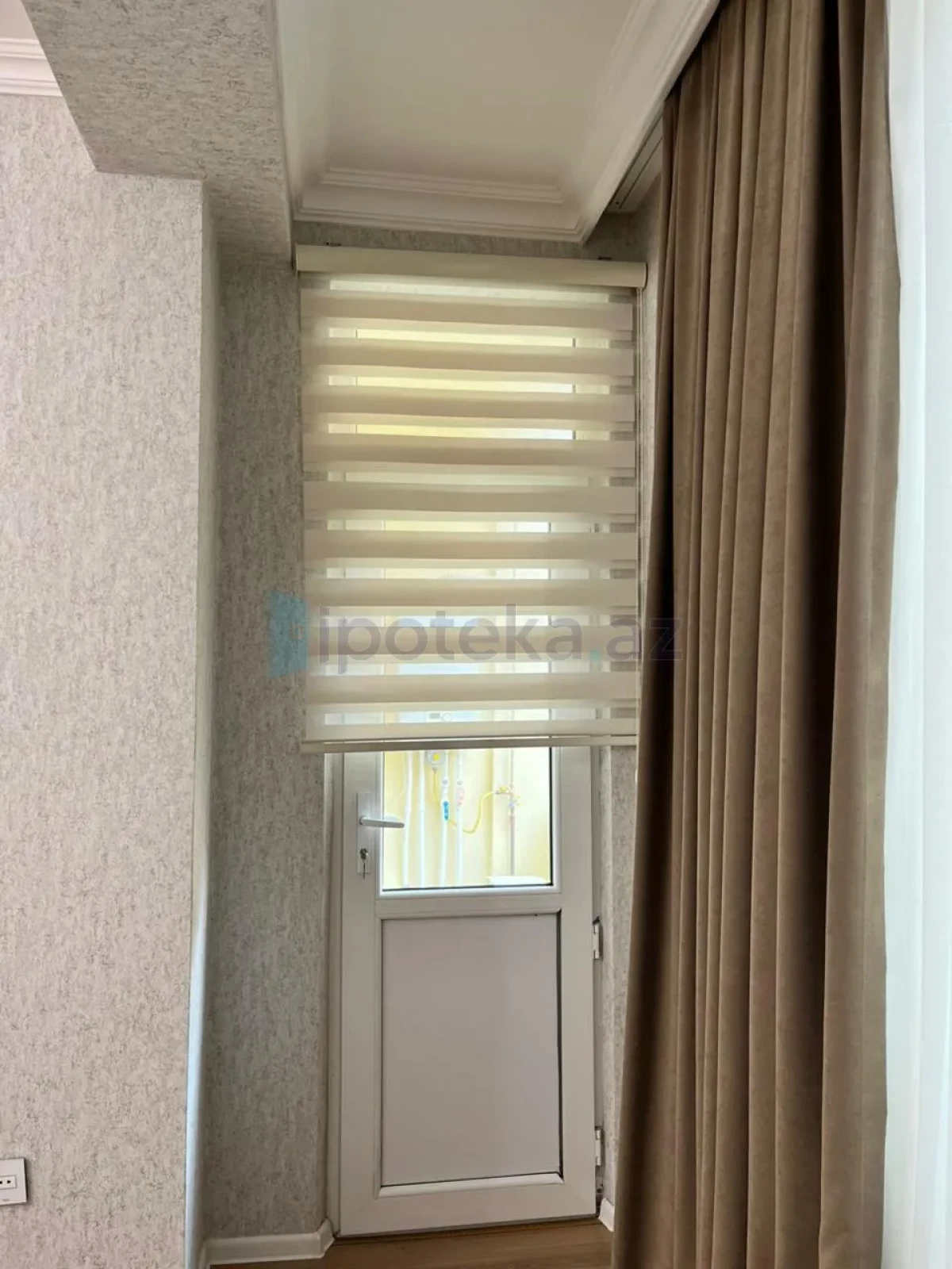 Satılır 1 otaqlı yeni tikili 70 m²