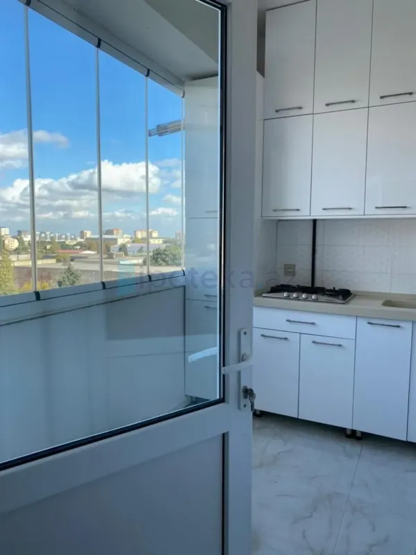Satılır 3 otaqlı yeni tikili 110 m²