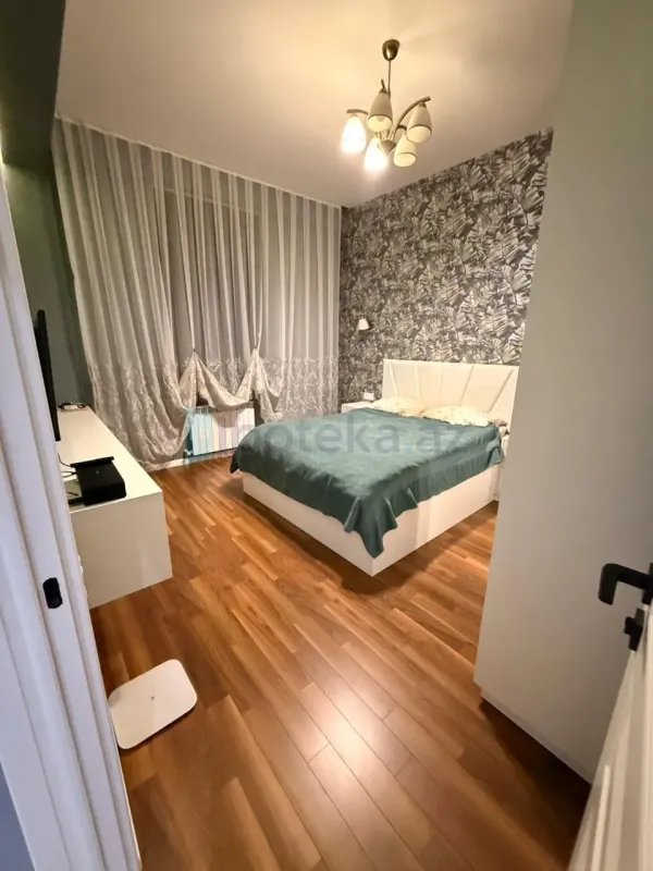 Satılır 3 otaqlı yeni tikili 77 m²