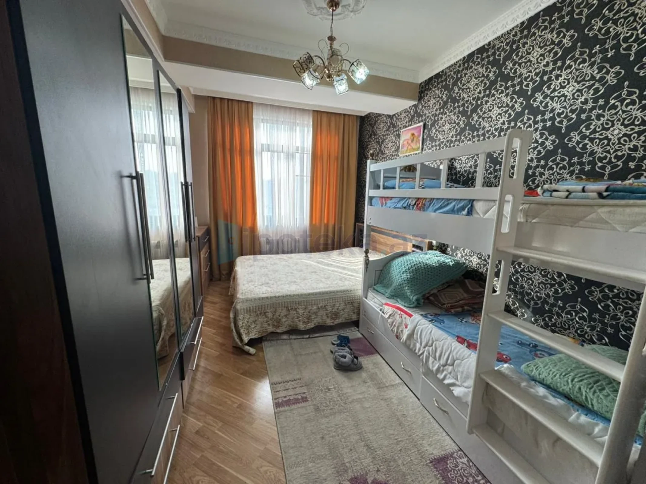 Satılır 2 otaqlı yeni tikili 65 m²