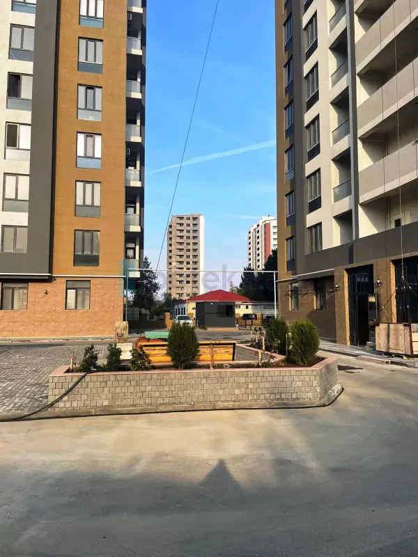Satılır 3 otaqlı yeni tikili 115 m²