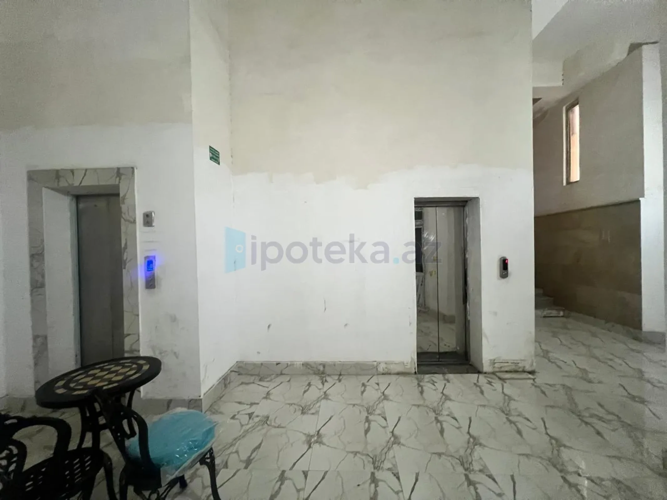Satılır 4 otaqlı yeni tikili 185 m²