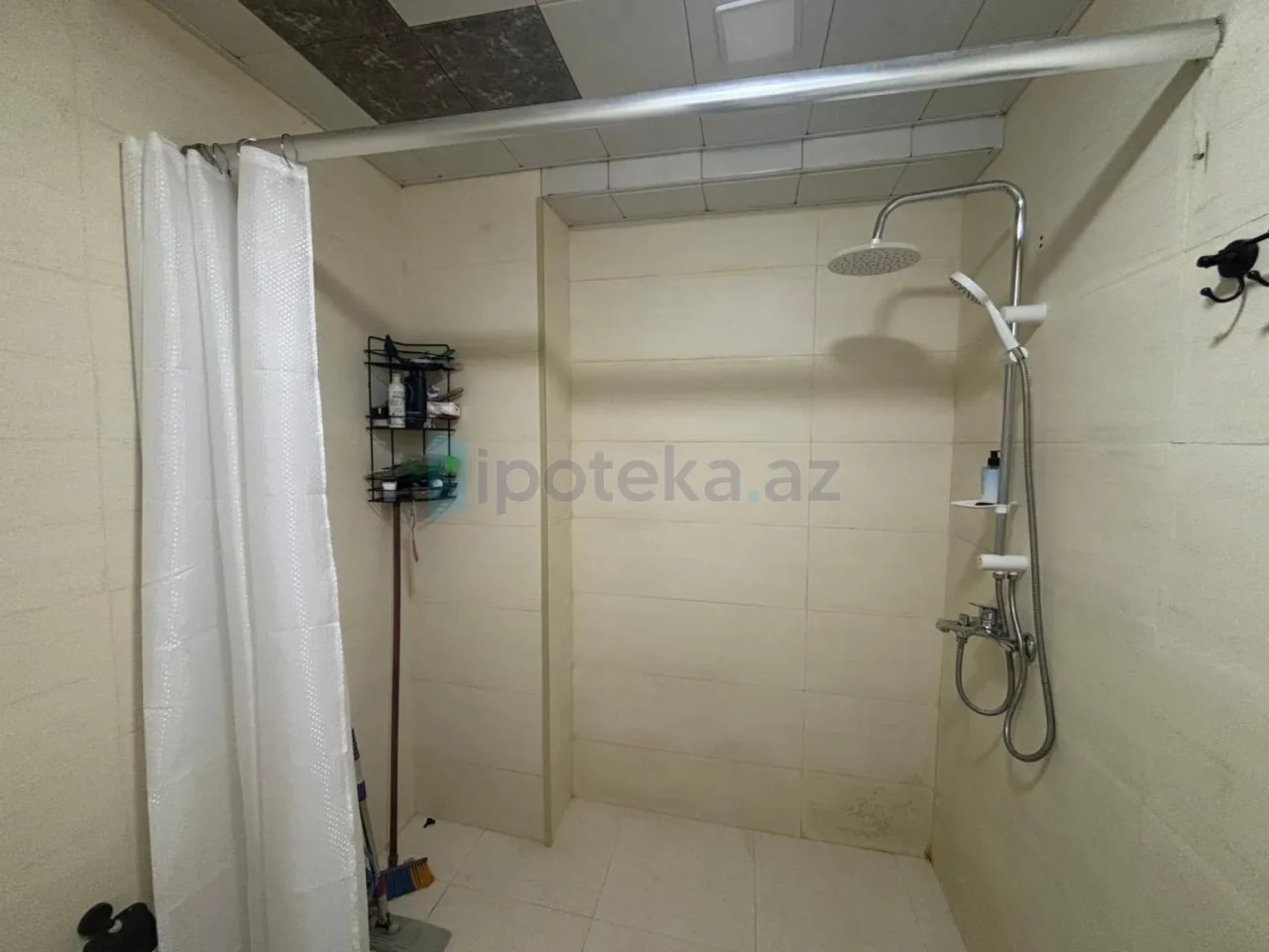 Satılır 3 otaqlı yeni tikili 101 m²