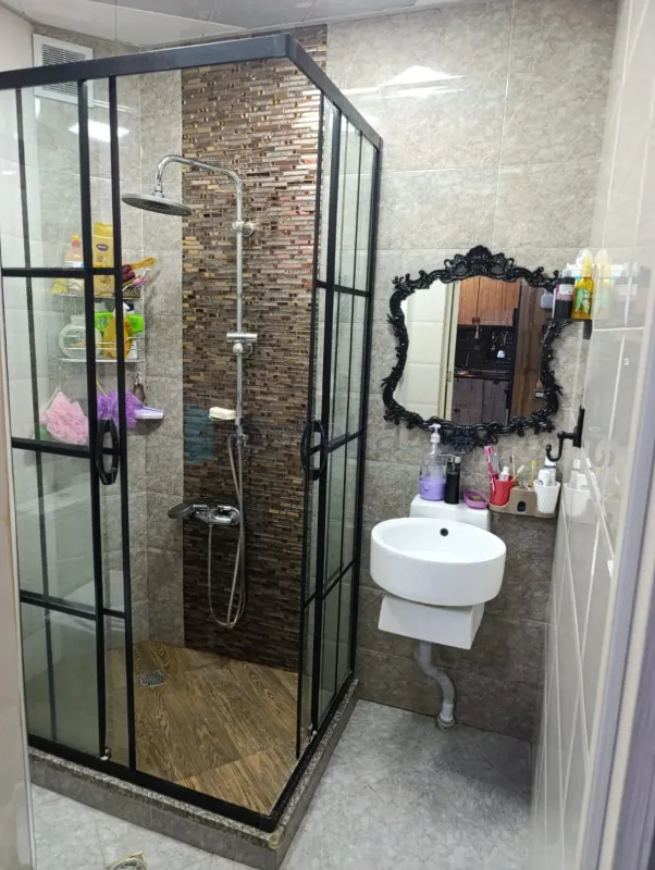 Satılır 2 otaqlı yeni tikili 50 m²