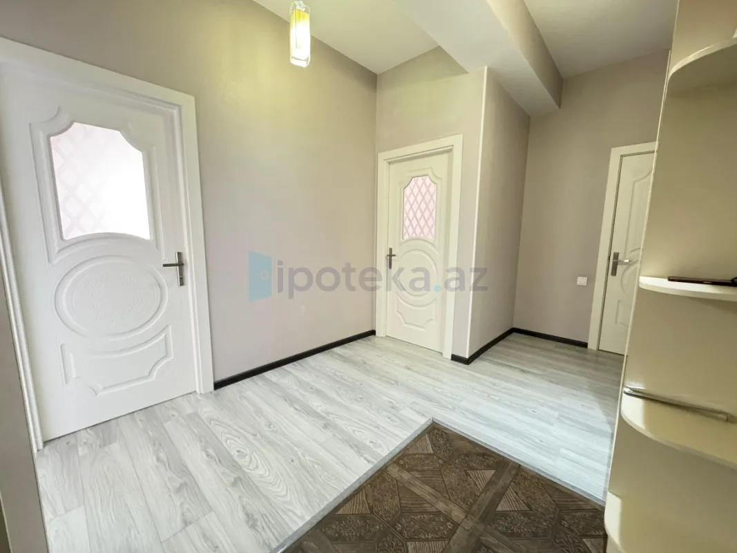 Satılır 2 otaqlı yeni tikili 82 m²