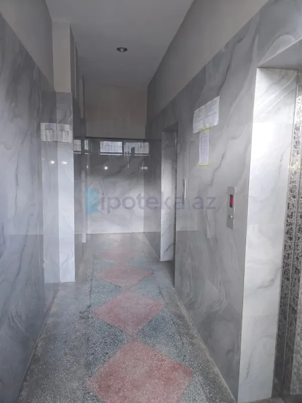 Satılır 2 otaqlı yeni tikili 82 m²