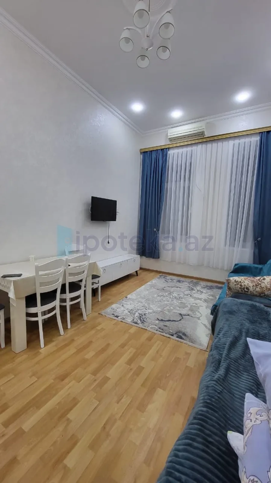 Satılır 1 otaqlı köhnə tikili 36 m²