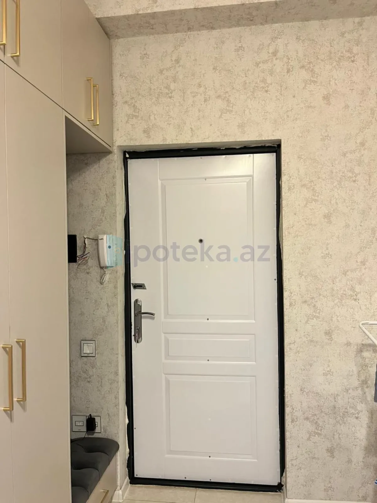 Satılır 2 otaqlı yeni tikili 70 m²