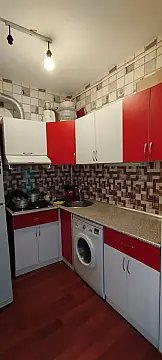 Satılır 2 otaqlı köhnə tikili 65 m²