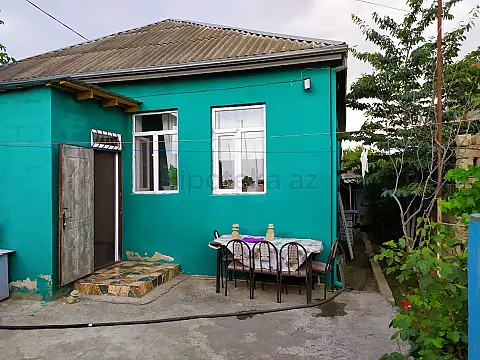 Satılır 4 otaqlı həyət evi 110 m²
