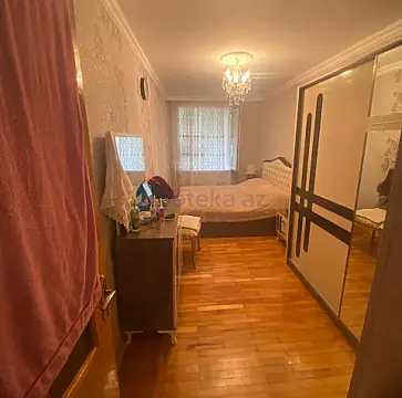 Satılır 3 otaqlı köhnə tikili 86 m²