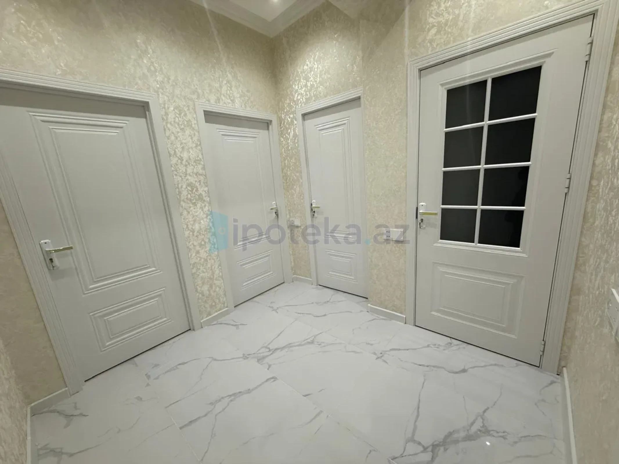 Satılır 2 otaqlı yeni tikili 50 m²
