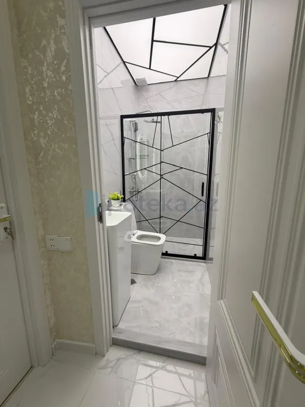 Satılır 2 otaqlı yeni tikili 50 m²