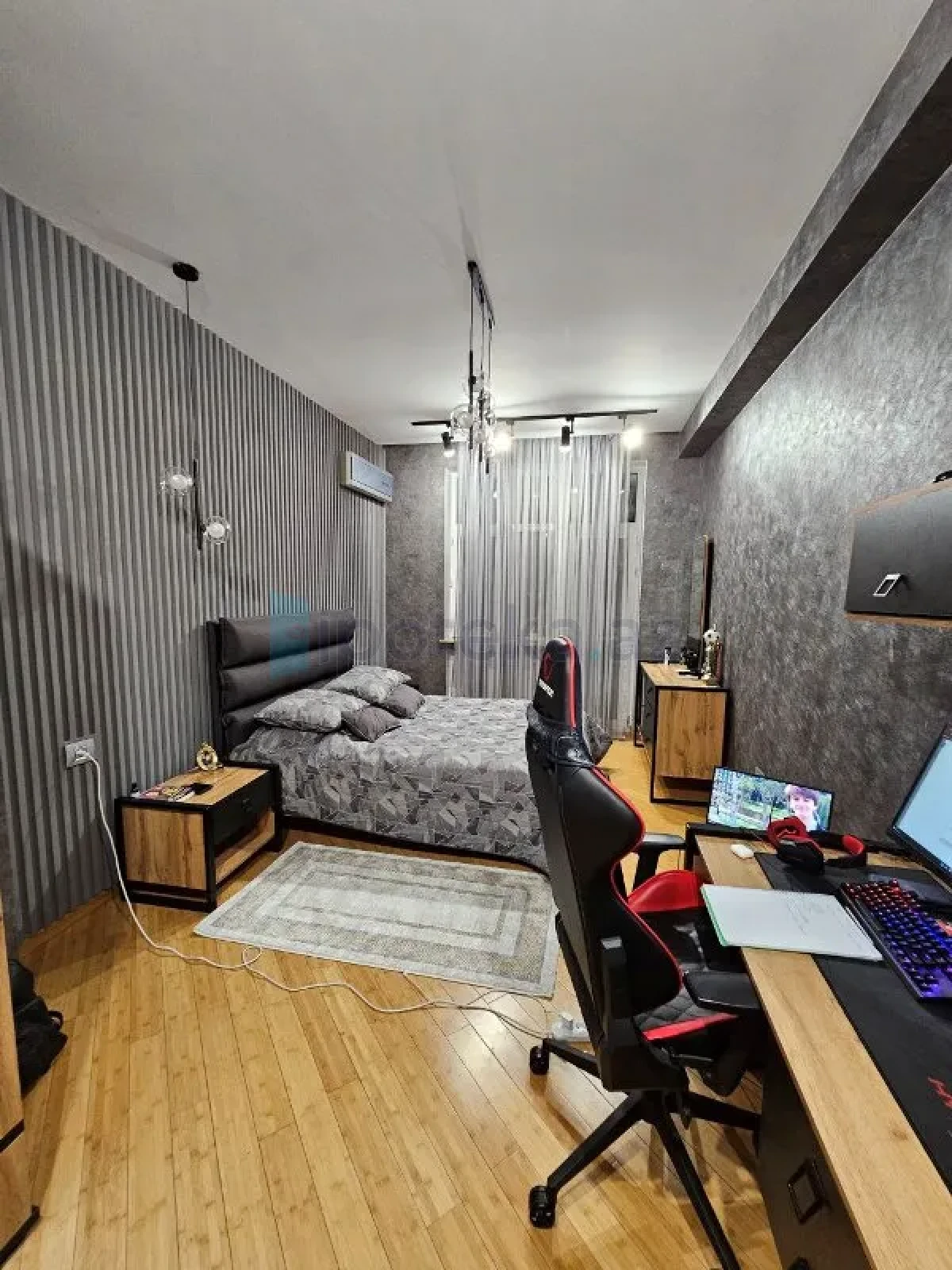 Satılır 4 otaqlı yeni tikili 320 m²