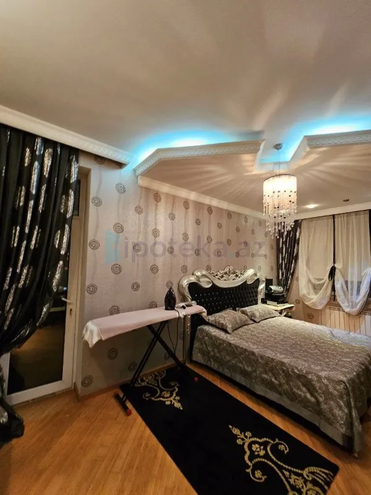 Satılır 4 otaqlı yeni tikili 320 m²