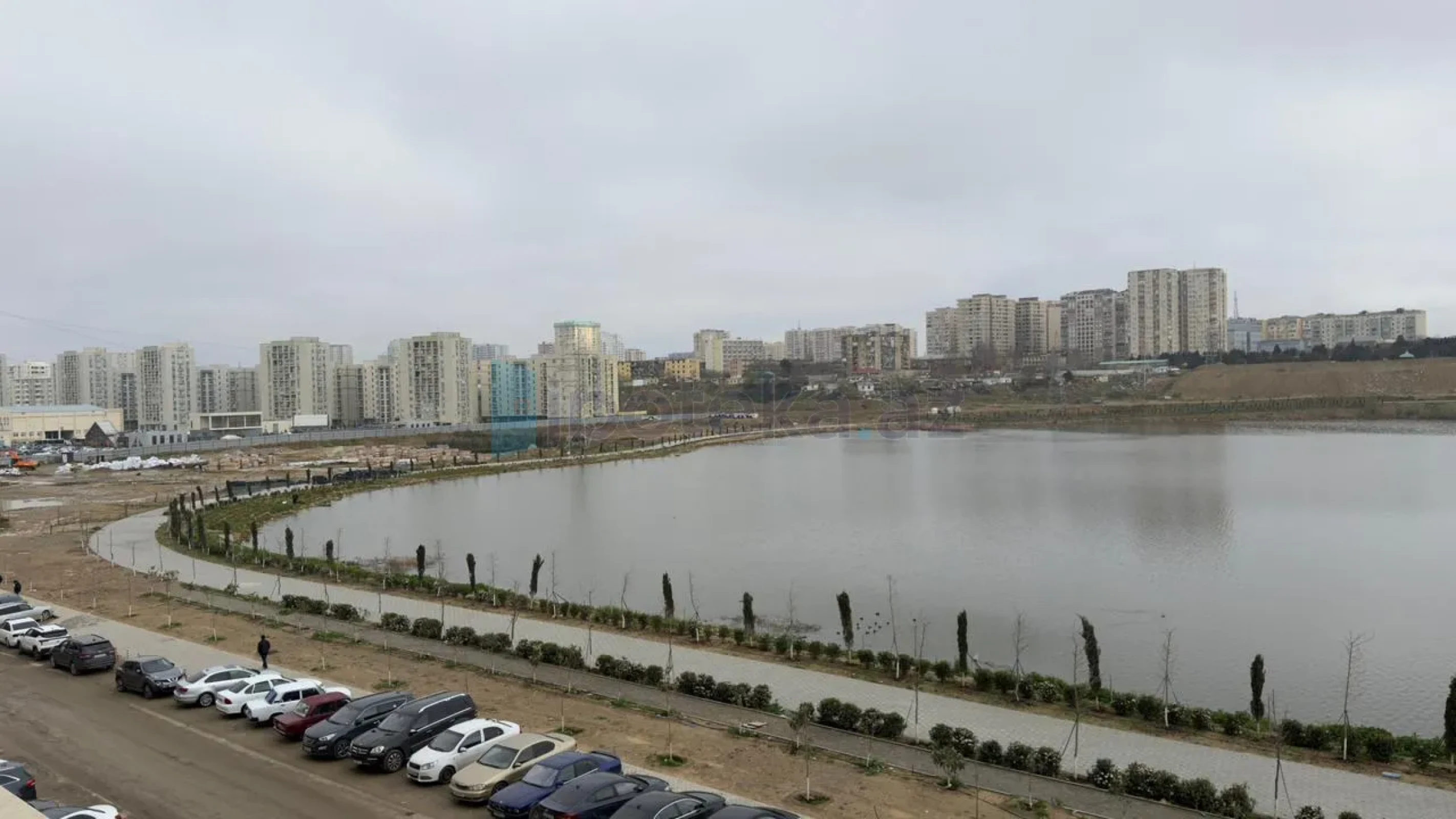 Satılır 4 otaqlı yeni tikili 122 m²