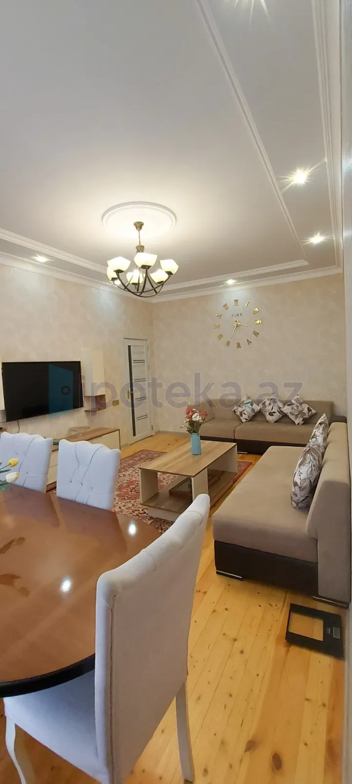 Satılır 4 otaqlı mənzil 90 m²