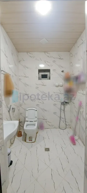 Satılır 4 otaqlı mənzil 90 m²