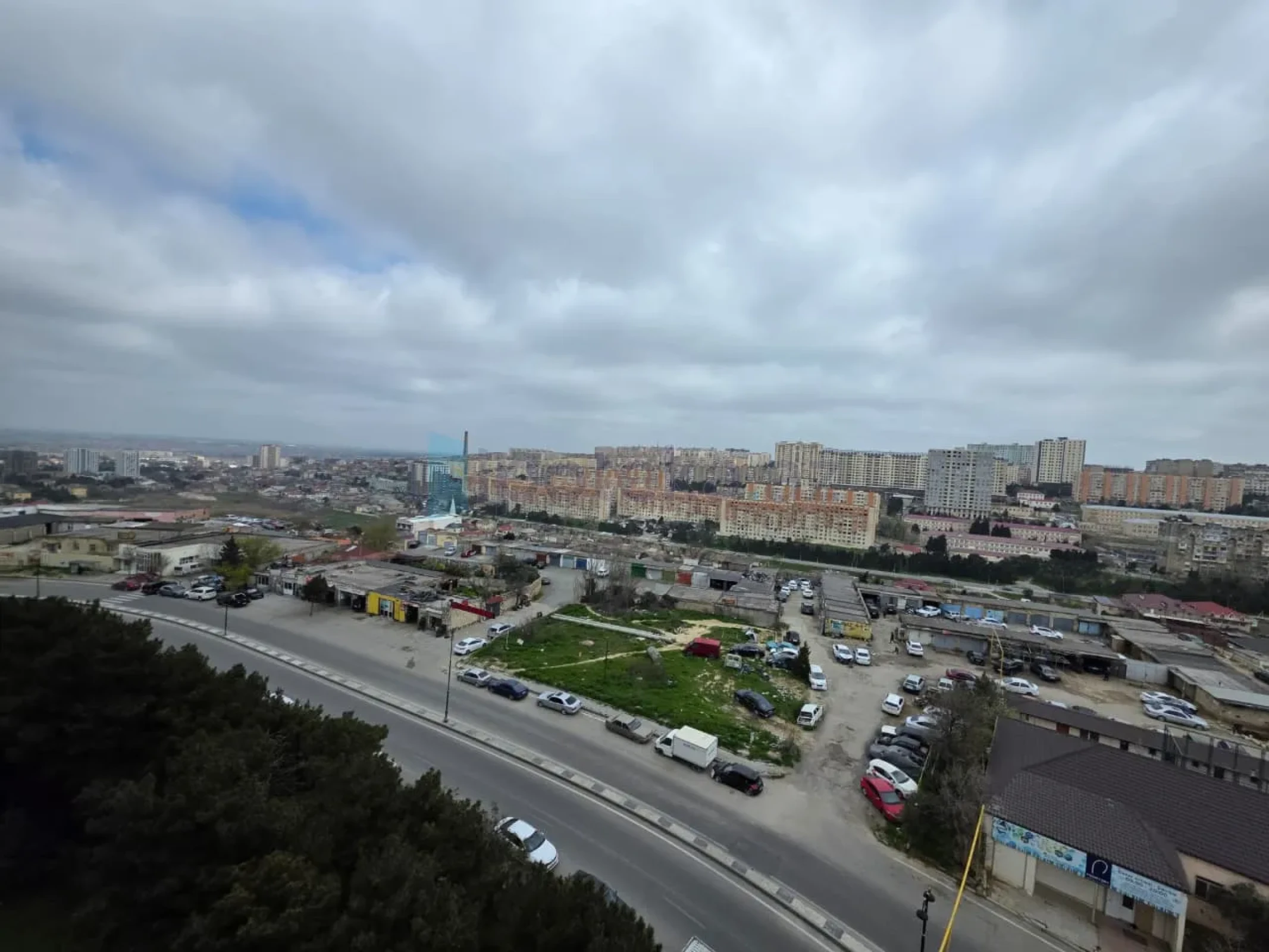 Satılır 3 otaqlı köhnə tikili 60 m²