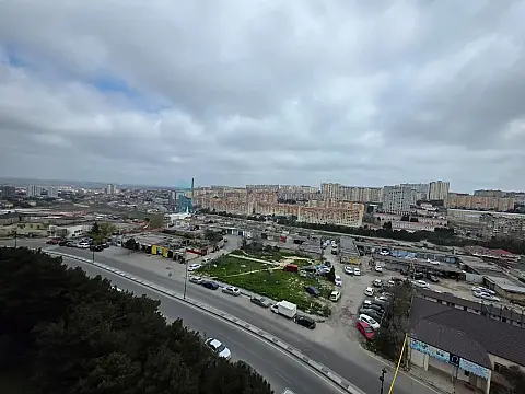 Satılır 3 otaqlı köhnə tikili 60 m²