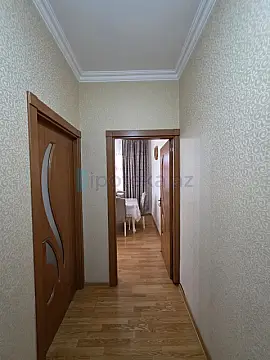 Satılır 3 otaqlı köhnə tikili 60 m²