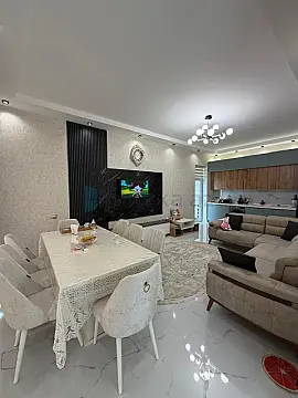 Satılır 4 otaqlı mənzil 100 m²