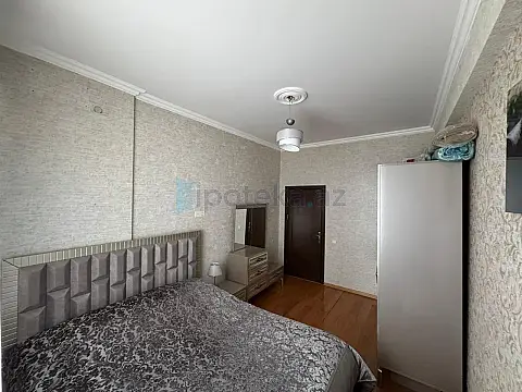 Satılır 3 otaqlı yeni tikili 60 m²