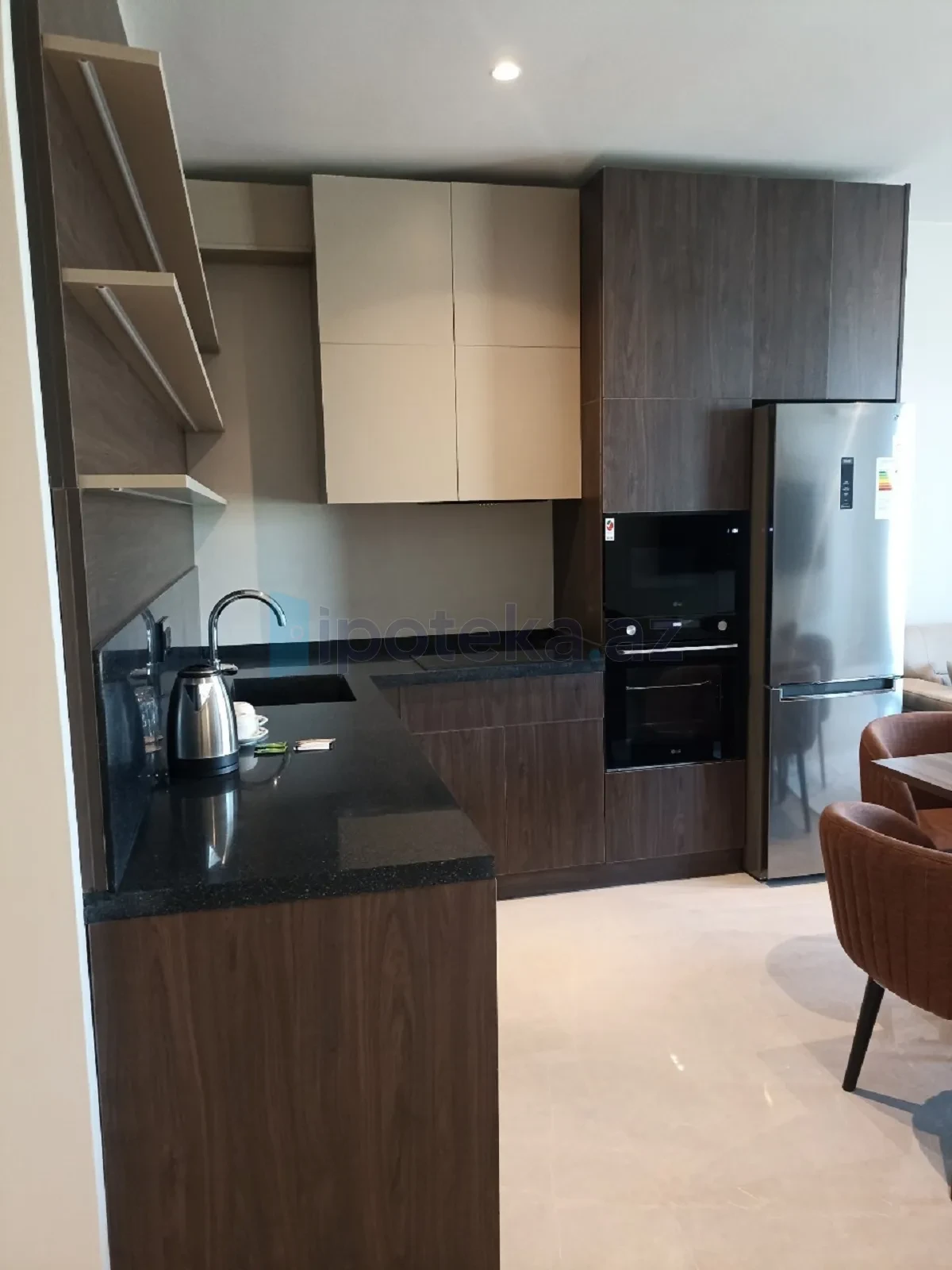 Satılır 2 otaqlı yeni tikili 99.3 m²