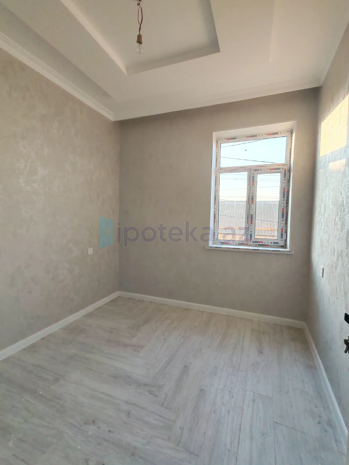 Satılır 2 otaqlı yeni tikili 50 m²