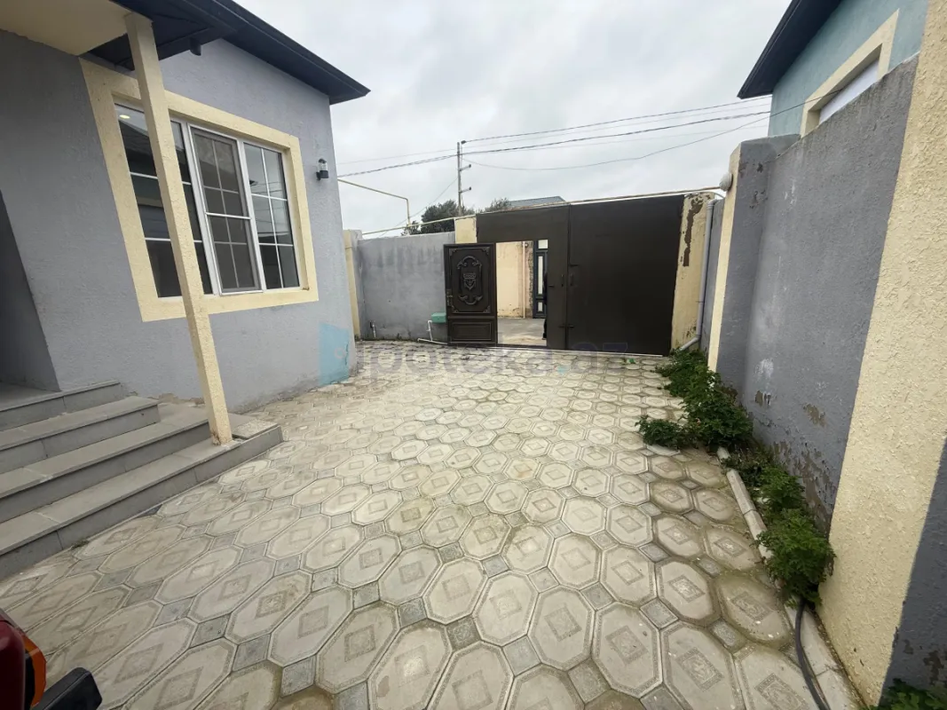 Satılır 3 otaqlı həyət evi 90 m²