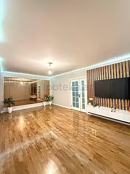 Satılır 5 otaqlı köhnə tikili 127 m² — Bakı, Əhmədli 5 otaq 127.00 m²